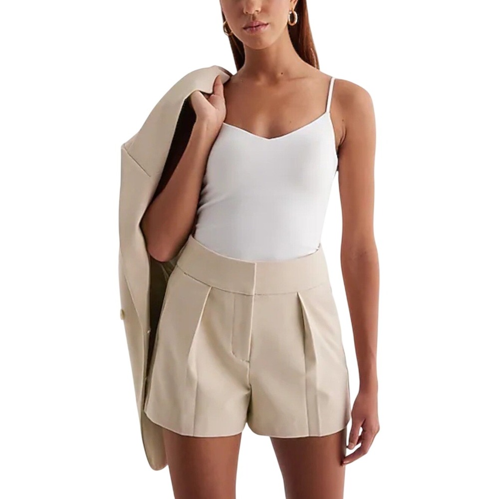 Express Stylist Super High Rise Pleated Linen Blend Shorts Beige 10 03016282 NWT